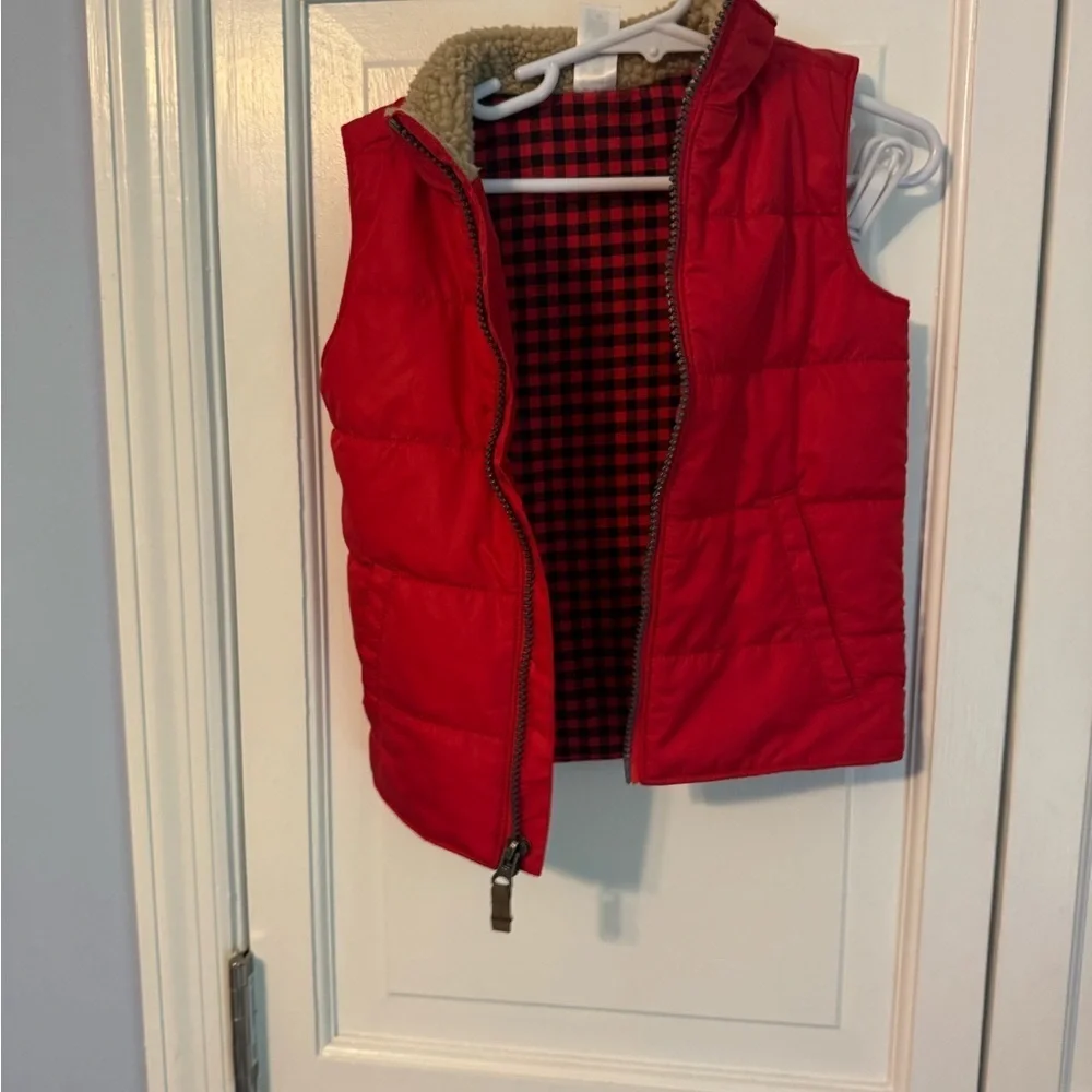 Cutest adorable dapper kids 3T puff best with plaid inside and accebts. Like new